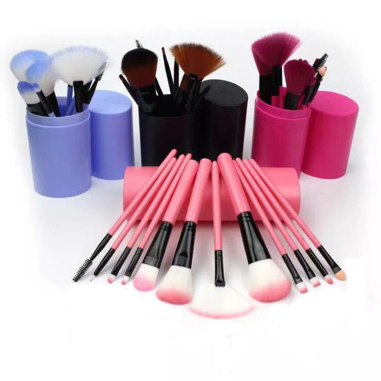 12-Piece Professional Makeup Brush Set - The Self-care Edit