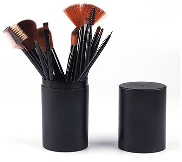 12-Piece Professional Makeup Brush Set - The Self-care Edit